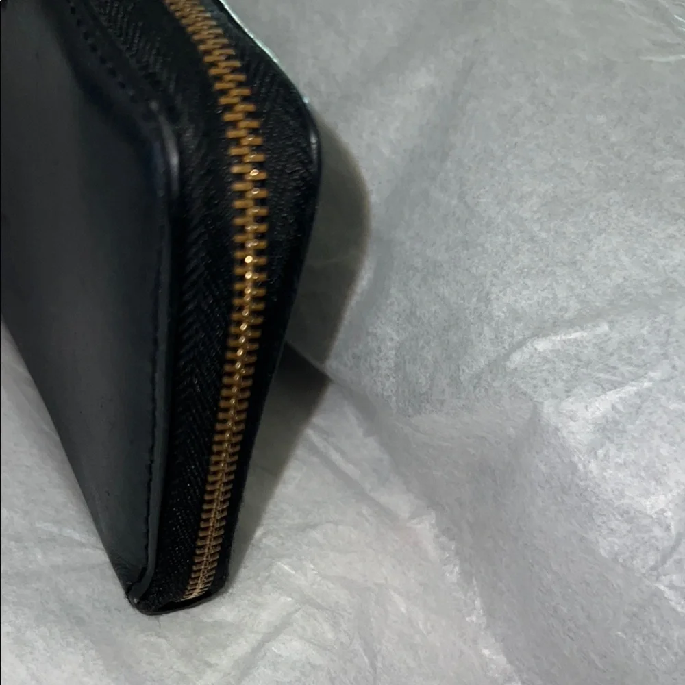 Michael Kors Jet Set Travel wallet with  gold-tone logo plaque